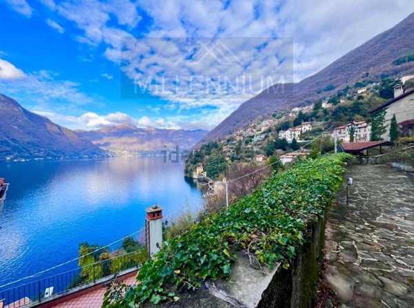 appartamento in vendita a Nesso