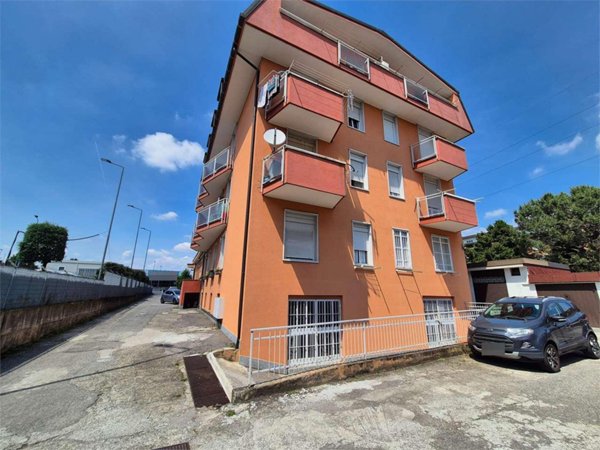 appartamento in vendita a Novedrate