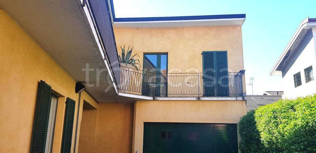 appartamento in vendita a Novedrate