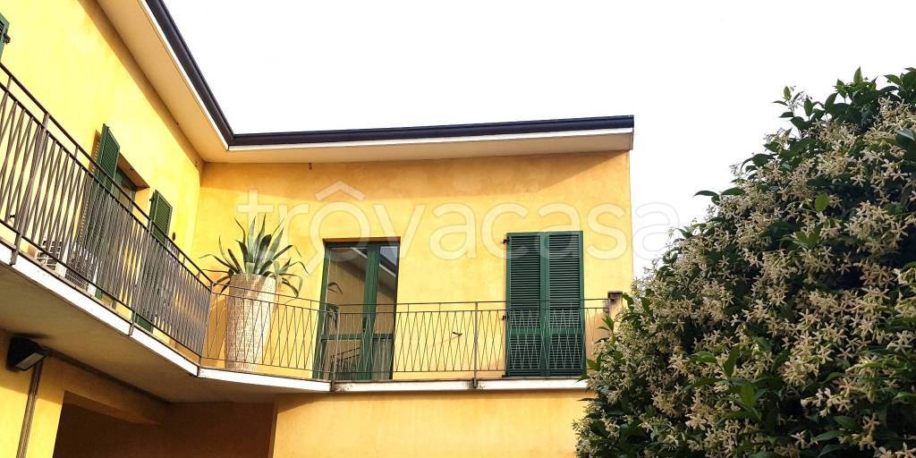 appartamento in vendita a Novedrate