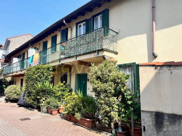 casa indipendente in vendita a Novedrate