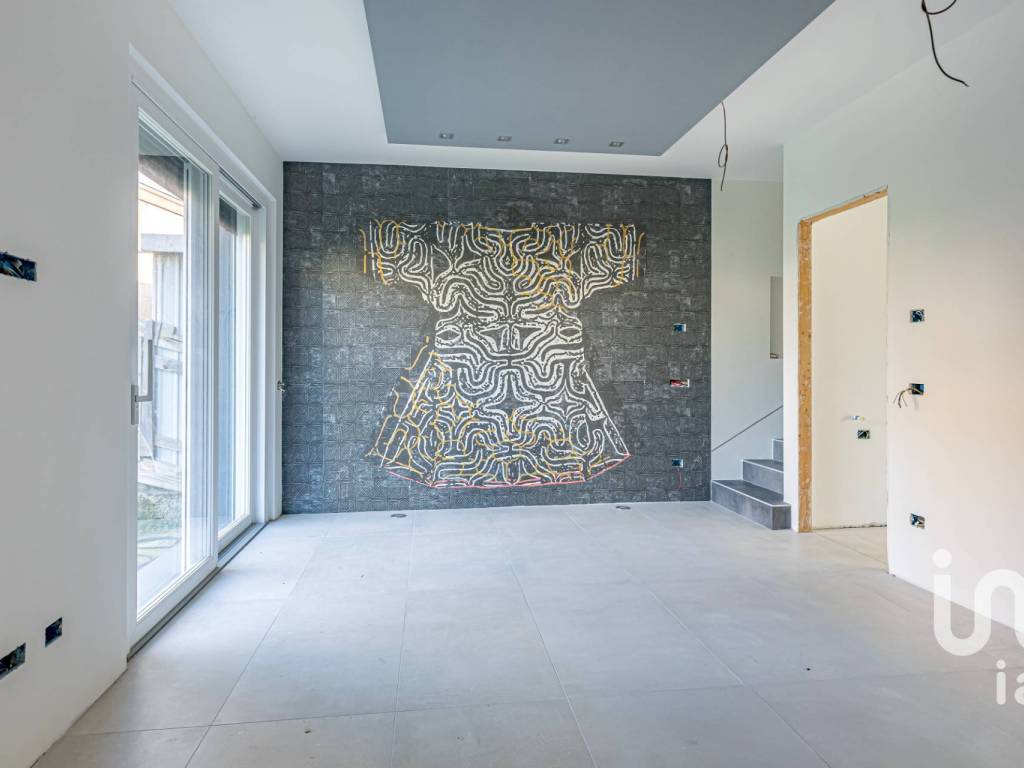 casa indipendente in vendita a Novedrate