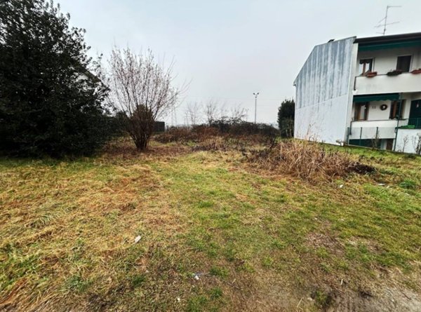 villa in vendita a Novedrate