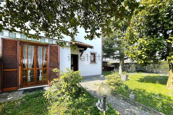 appartamento in vendita a Novedrate