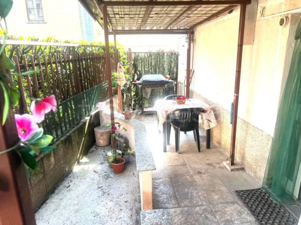 appartamento in vendita a Novedrate in zona Villaggio San Giuseppe