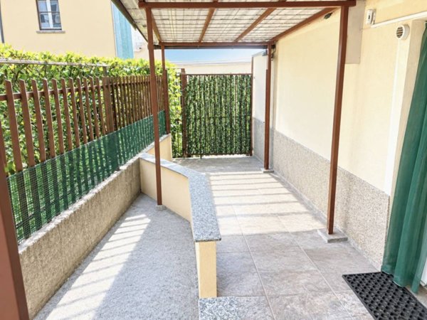 appartamento in vendita a Novedrate in zona Villaggio San Giuseppe