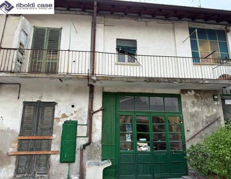 casa indipendente in vendita a Novedrate