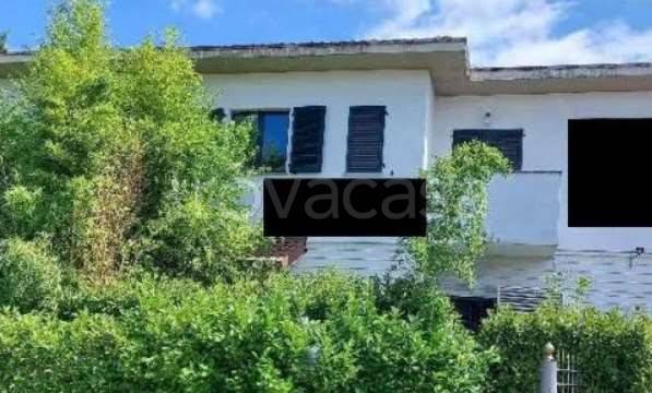 appartamento in vendita a Novedrate in zona Villaggio San Giuseppe