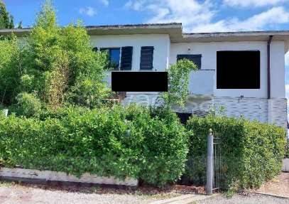 appartamento in vendita a Novedrate in zona Villaggio San Giuseppe
