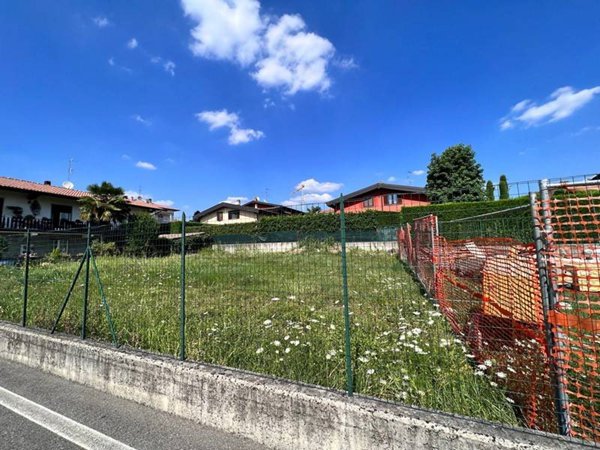 terreno edificabile in vendita ad Olgiate Comasco