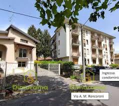 casa indipendente in vendita ad Olgiate Comasco