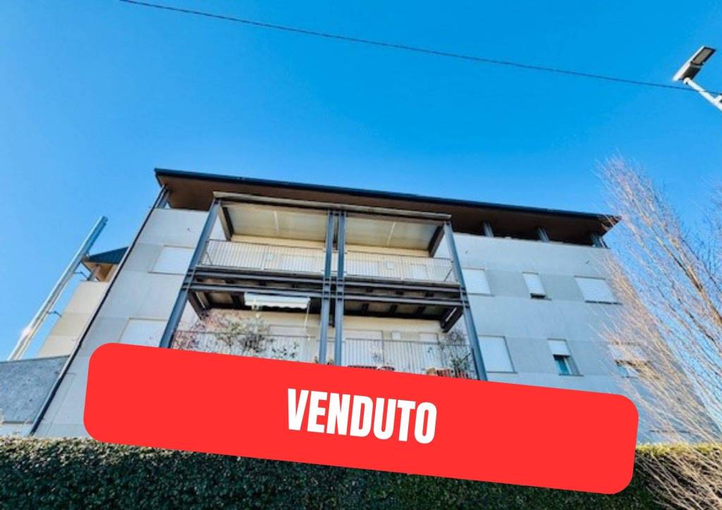 appartamento in vendita ad Olgiate Comasco