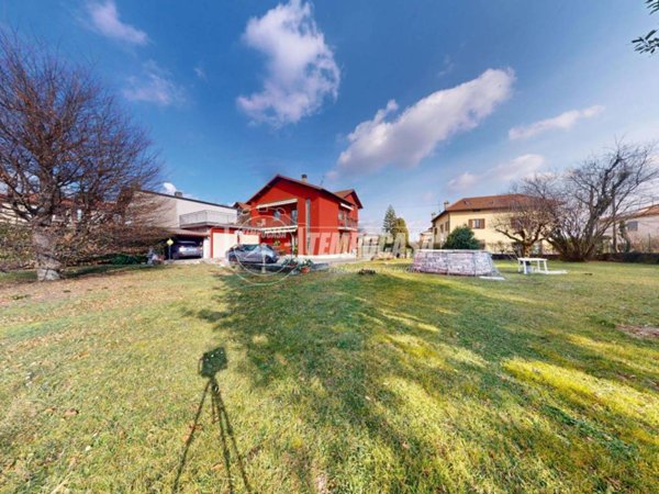 casa indipendente in vendita ad Olgiate Comasco