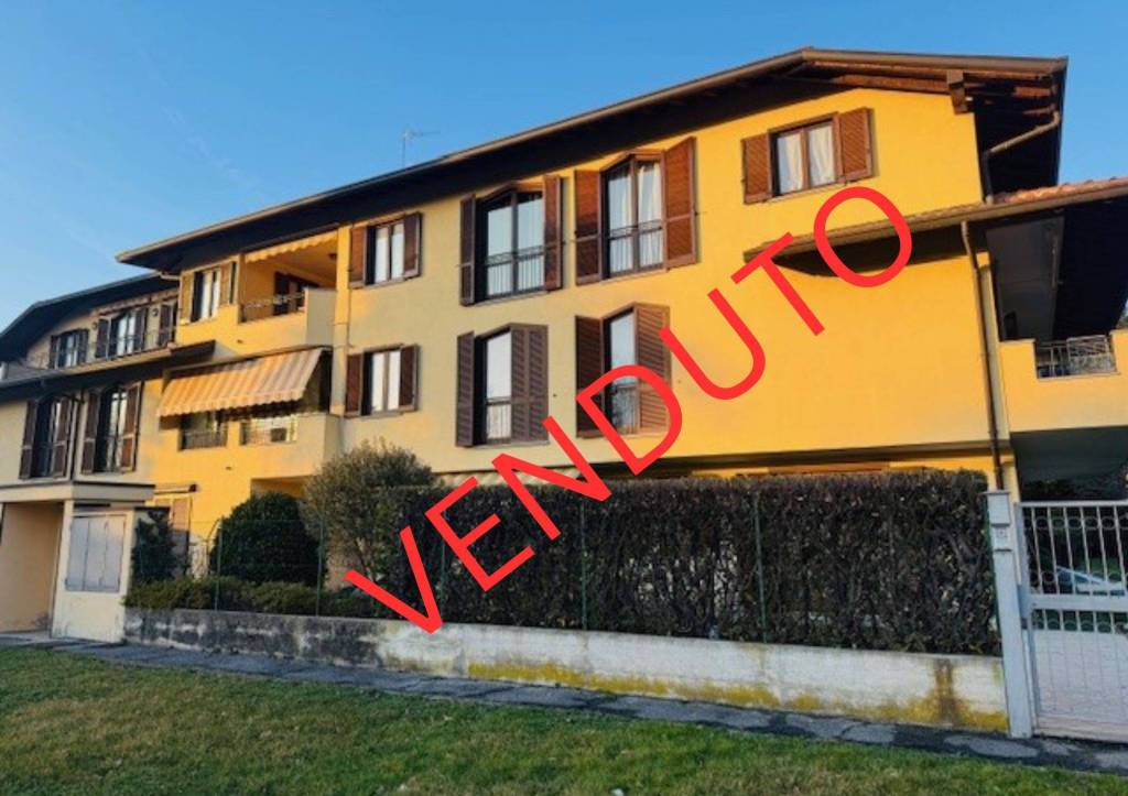 appartamento in vendita ad Olgiate Comasco