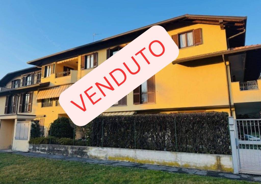 appartamento in vendita ad Olgiate Comasco