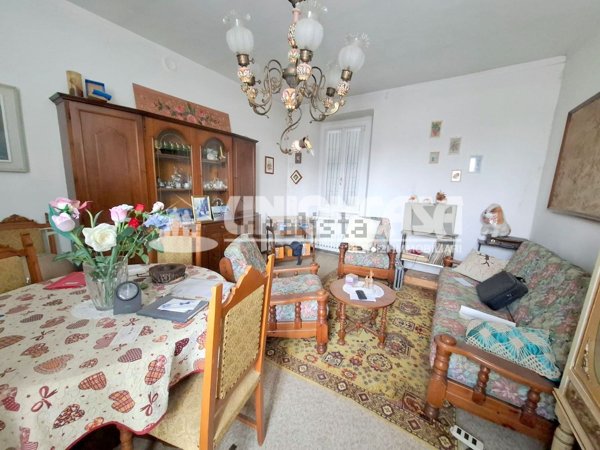 casa indipendente in vendita ad Olgiate Comasco