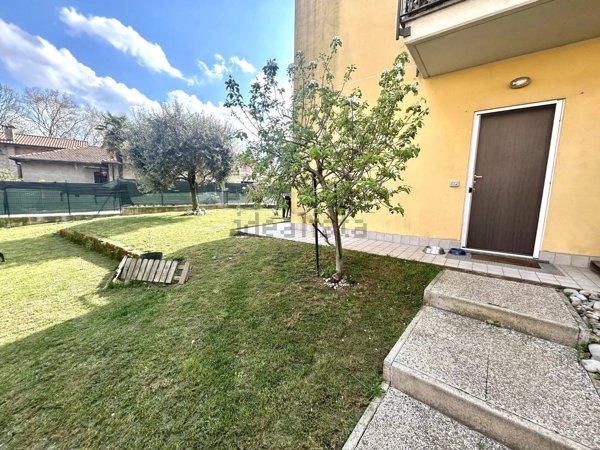 appartamento in vendita ad Olgiate Comasco