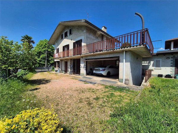 casa indipendente in vendita ad Olgiate Comasco