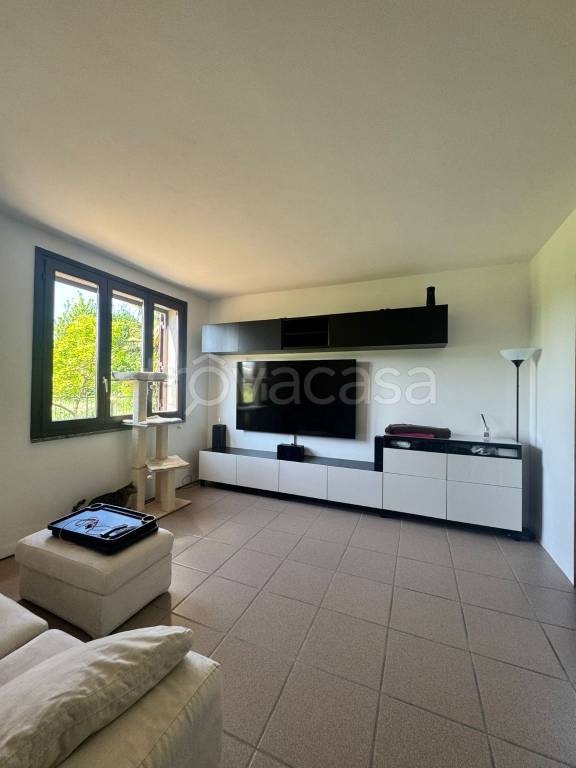 casa indipendente in vendita ad Olgiate Comasco