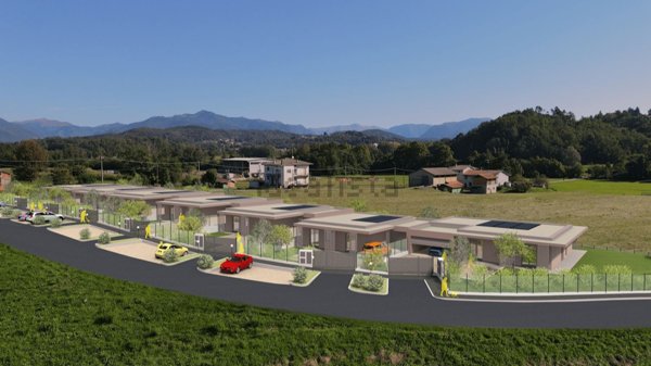 casa indipendente in vendita ad Olgiate Comasco