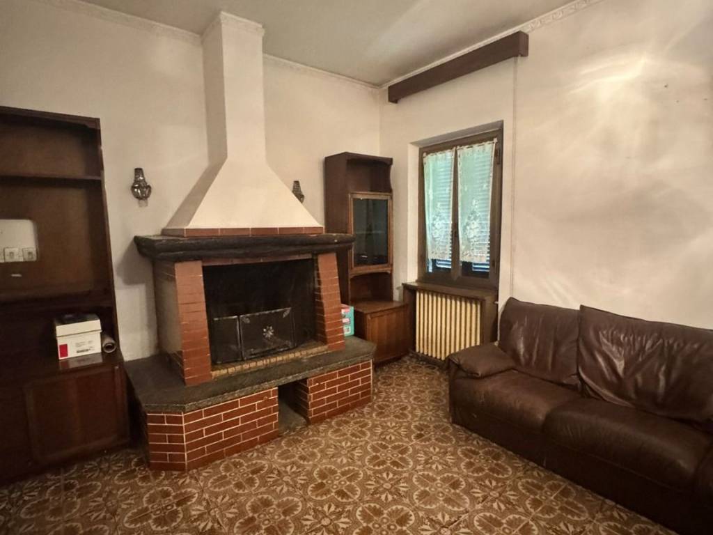 casa indipendente in vendita ad Olgiate Comasco