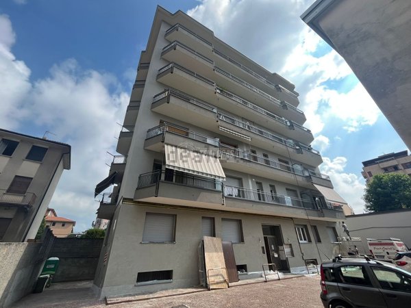 appartamento in vendita ad Olgiate Comasco