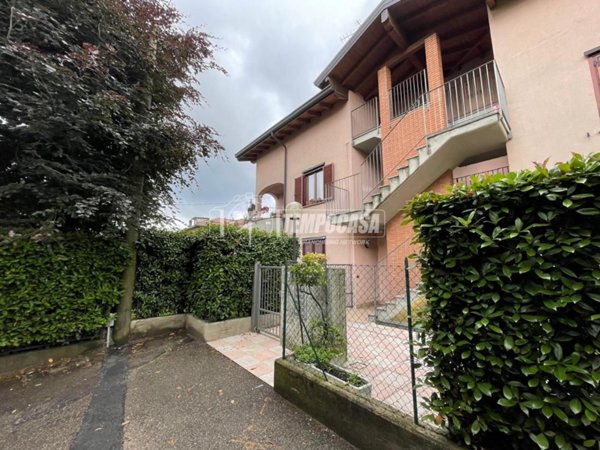 appartamento in vendita ad Olgiate Comasco