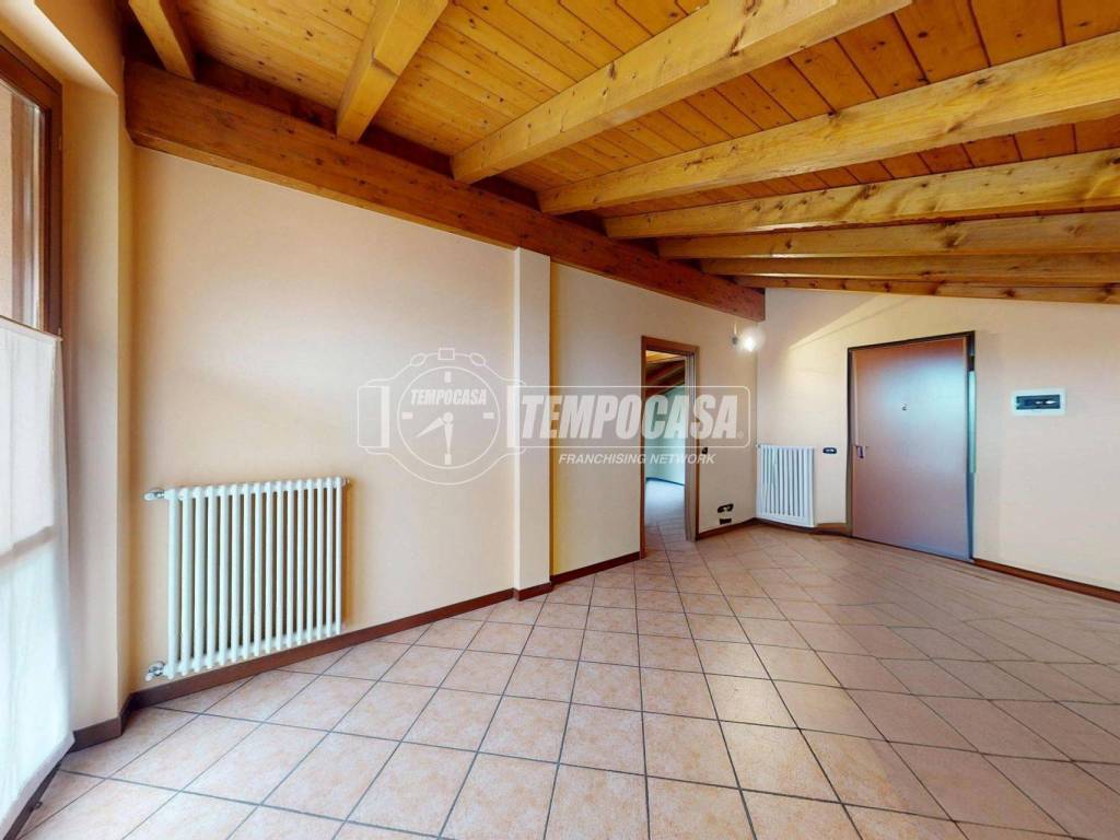 appartamento in vendita ad Olgiate Comasco