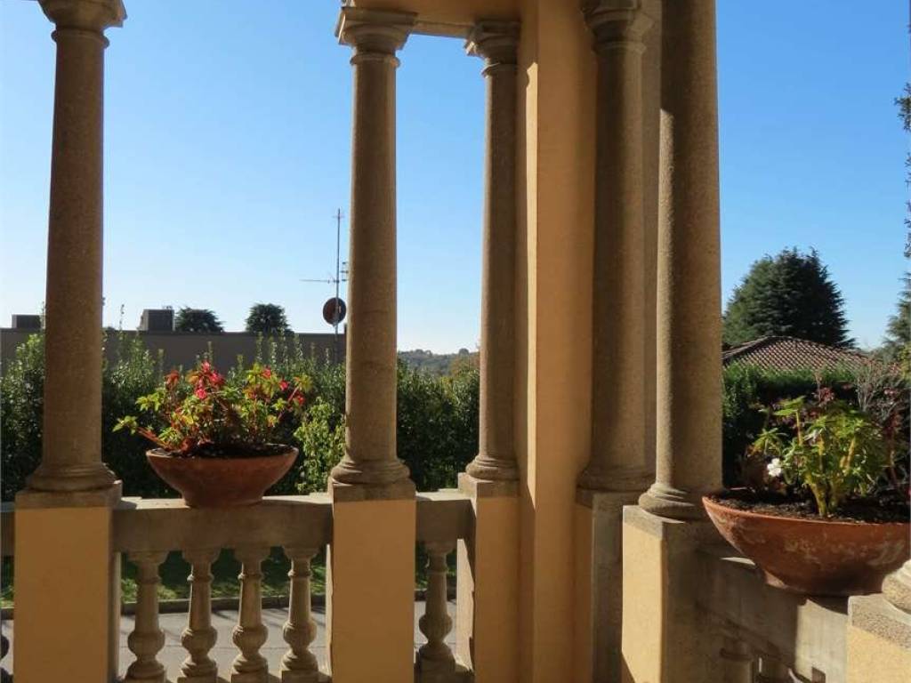 appartamento in vendita ad Olgiate Comasco