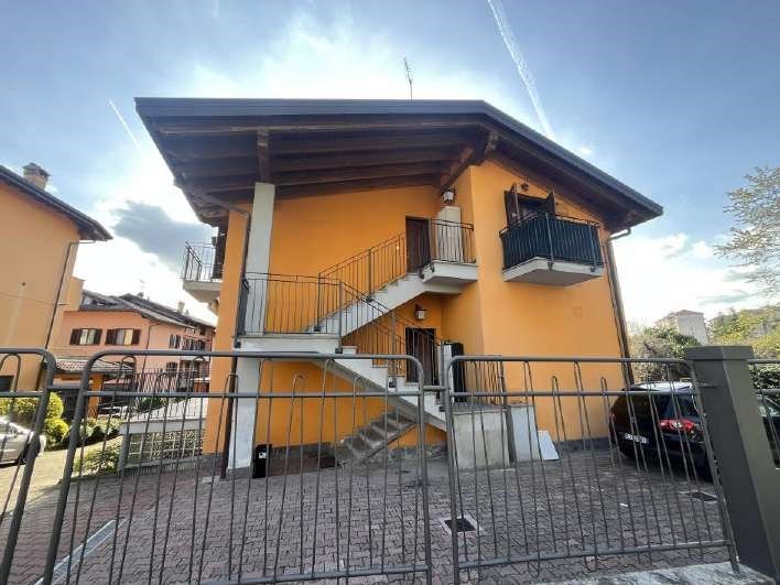 appartamento in vendita ad Olgiate Comasco