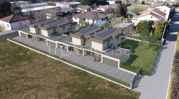 casa indipendente in vendita ad Olgiate Comasco