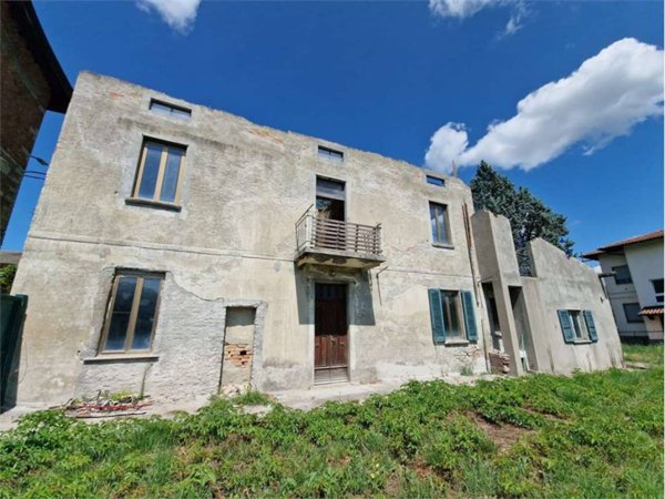 casa indipendente in vendita ad Olgiate Comasco