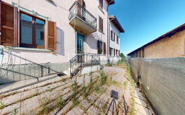 appartamento in vendita ad Olgiate Comasco