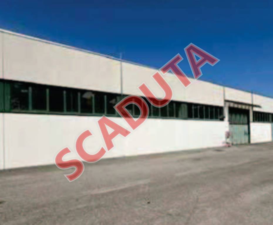 locale commerciale in vendita ad Olgiate Comasco in zona Boscone