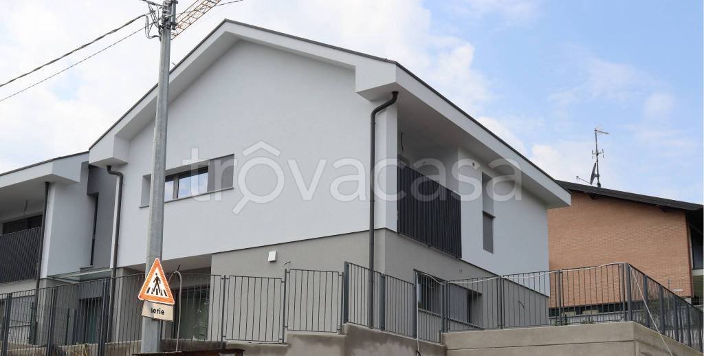 appartamento in vendita ad Olgiate Comasco