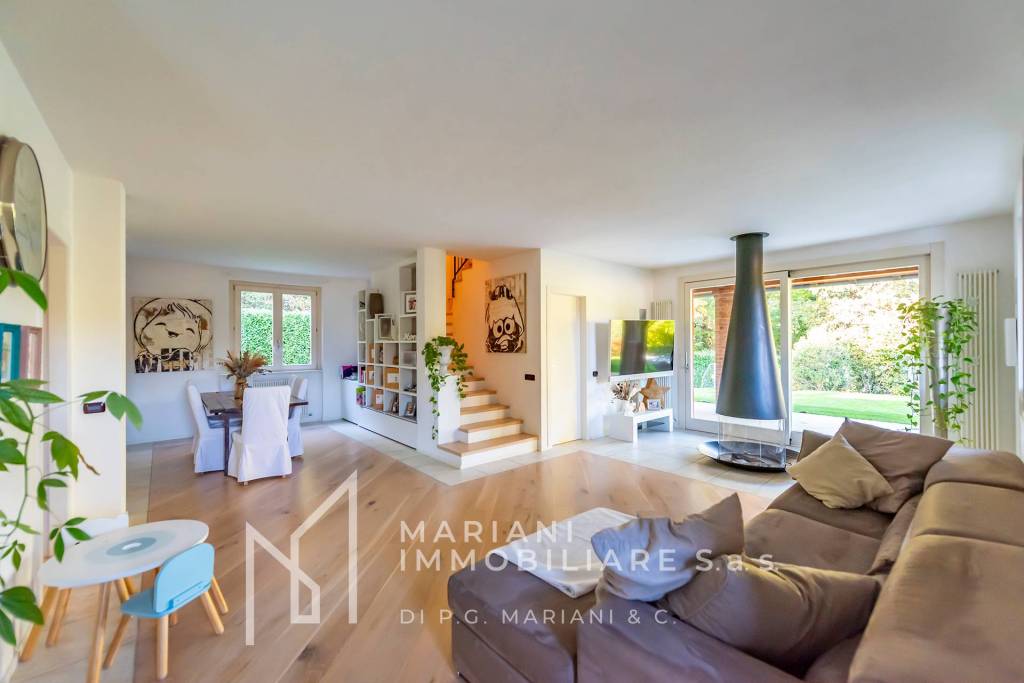 casa indipendente in vendita ad Olgiate Comasco