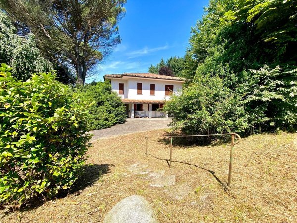 casa indipendente in vendita ad Olgiate Comasco