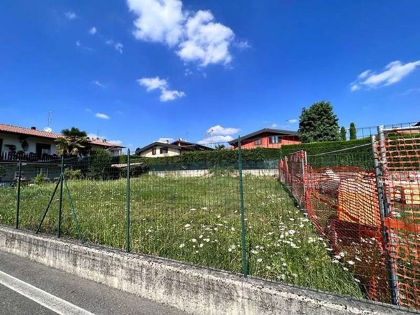 ufficio in vendita ad Olgiate Comasco