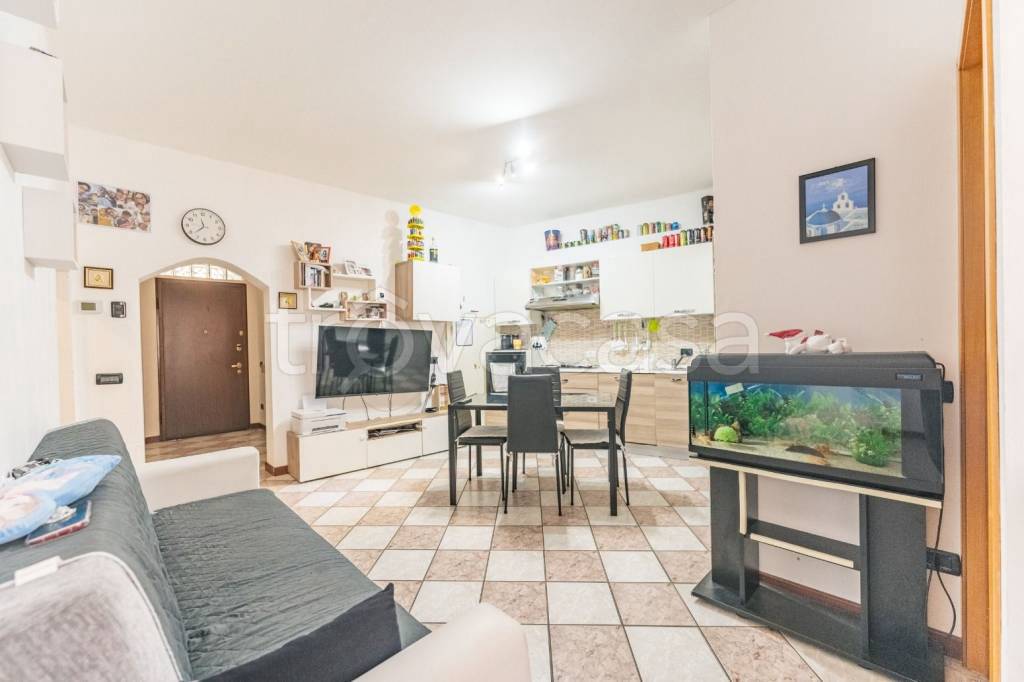 appartamento in vendita ad Olgiate Comasco