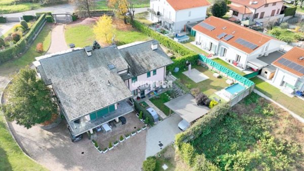 appartamento in vendita ad Olgiate Comasco in zona Gerbo