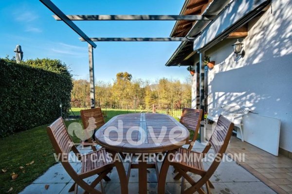 casa indipendente in vendita ad Olgiate Comasco