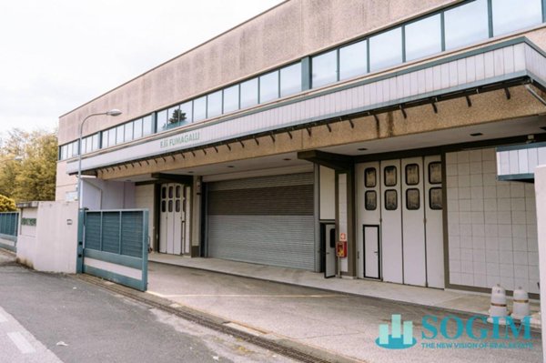 capannone in vendita ad Olgiate Comasco