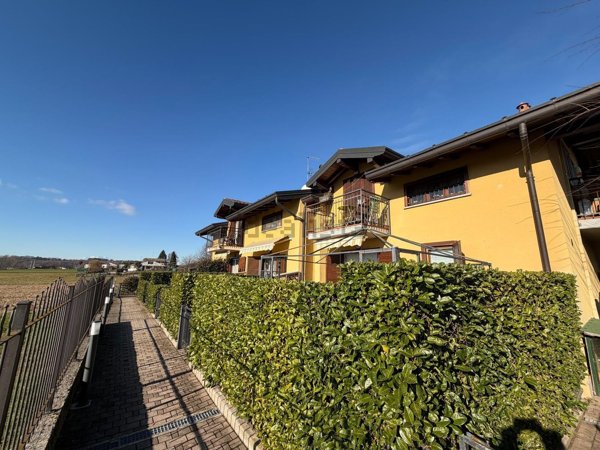appartamento in vendita ad Olgiate Comasco