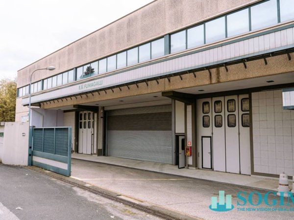 capannone in vendita ad Olgiate Comasco