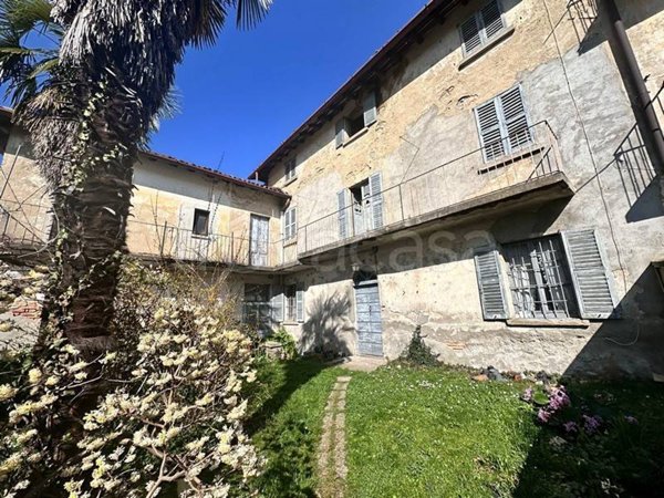 casa indipendente in vendita ad Olgiate Comasco