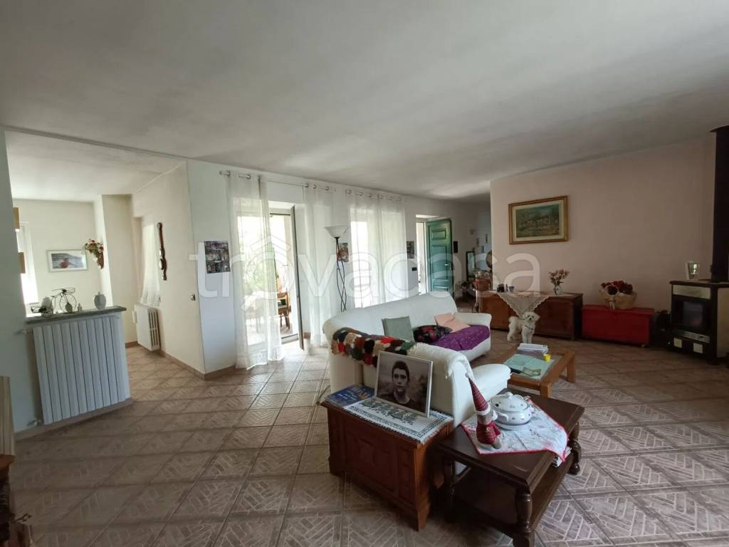 appartamento in vendita ad Olgiate Comasco