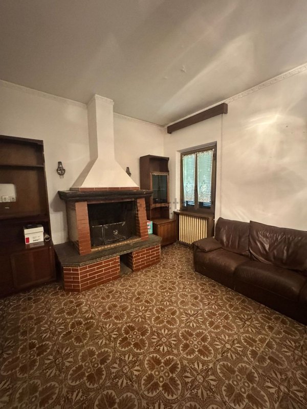 casa indipendente in vendita ad Olgiate Comasco