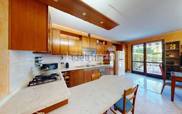 casa indipendente in vendita ad Olgiate Comasco