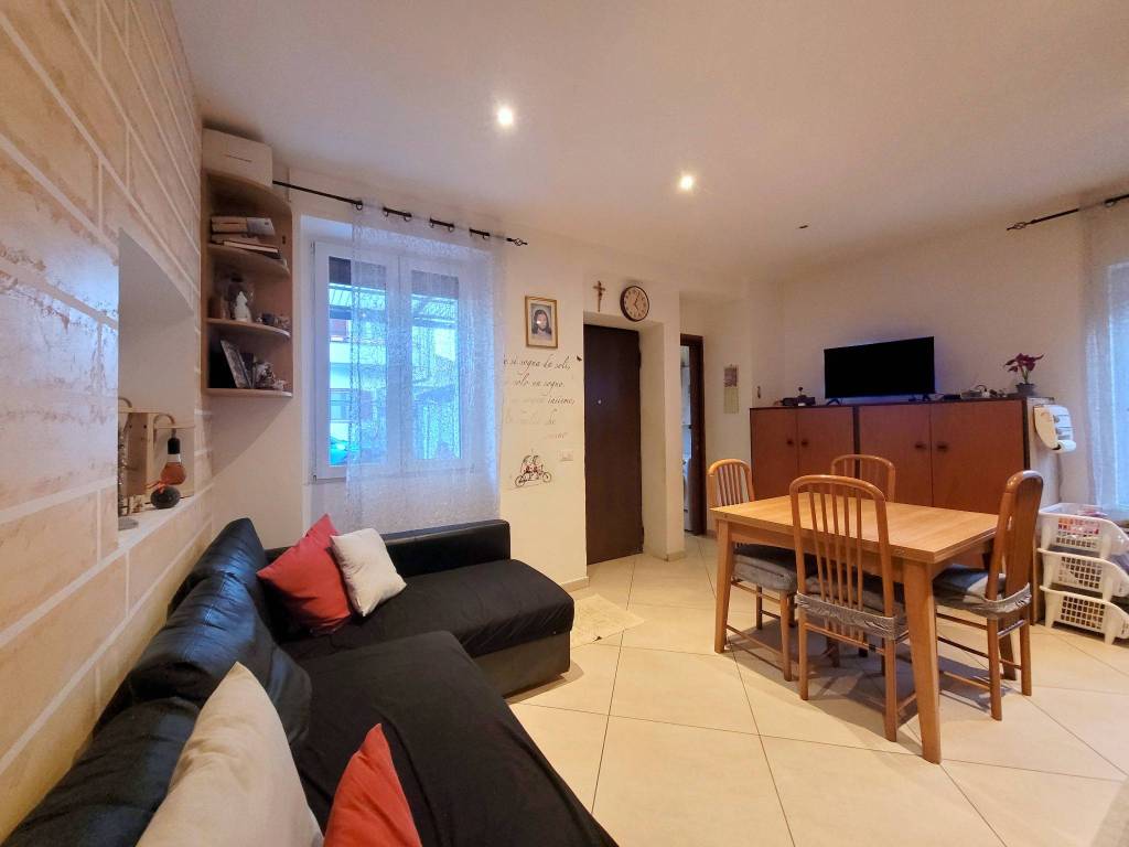 appartamento in vendita ad Olgiate Comasco