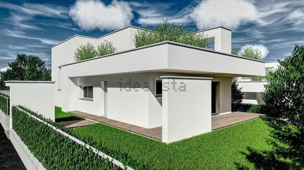 casa indipendente in vendita ad Olgiate Comasco